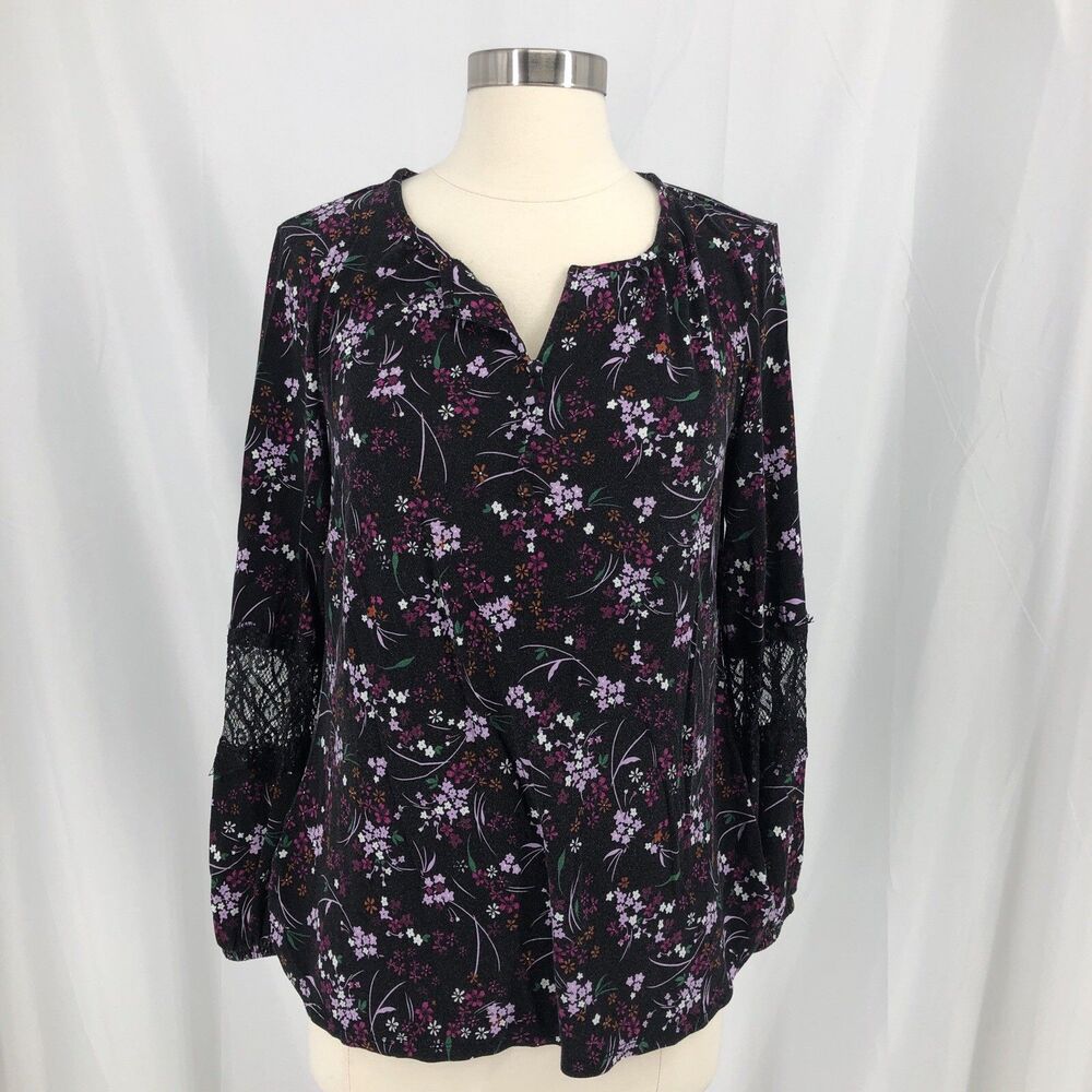 Liz Claiborne Women’s Floral V Neck 3/4 Sleeve Tee Medium